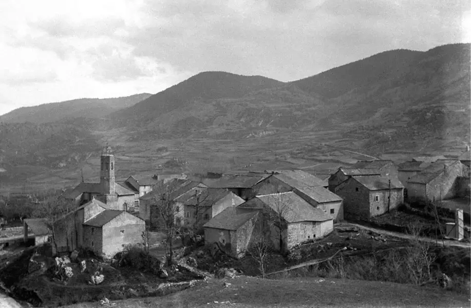 Le village du Bousquet vers 1939